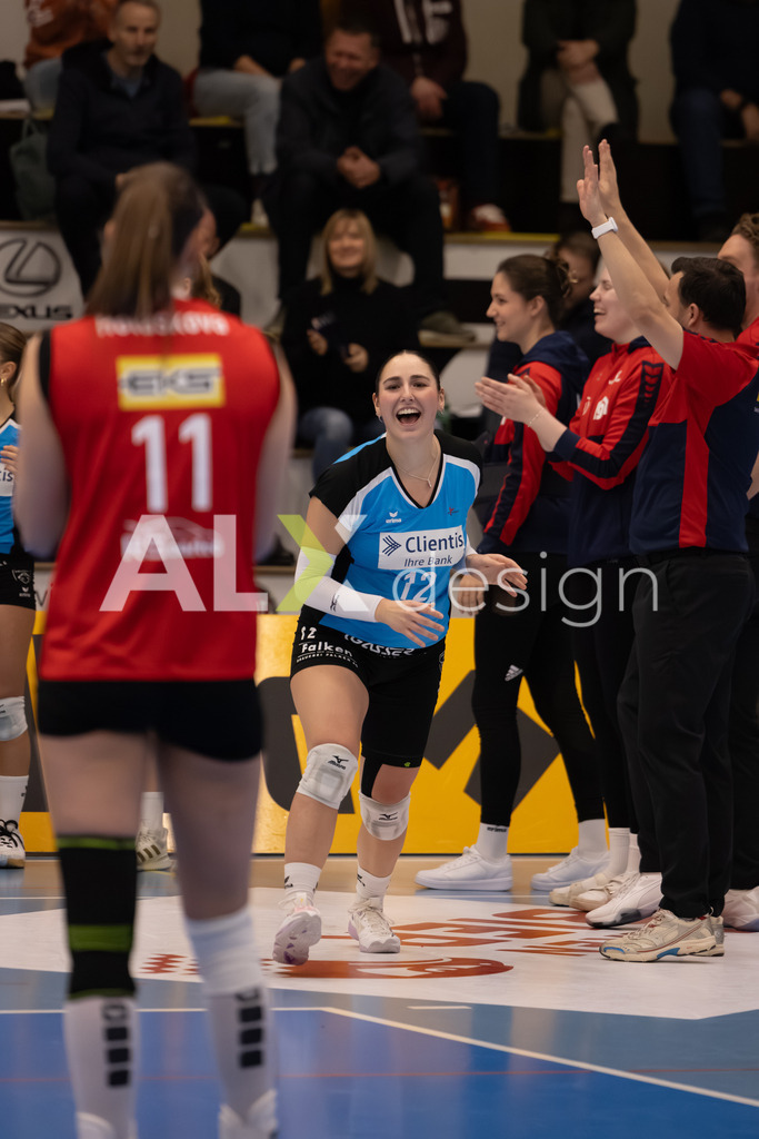 Volleyball I Frauen I Saison 2025-2026 I Volleyball NLA | Women I Round 16 I VC Kanti Schaffhausen - Viteos NUC I 31.01.2026 | 12 Isabella Loffreda (CH) (VC Kanti Schaffhausen) – Libera - Realisiert mit Pictrs.com