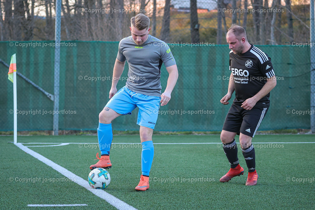 BQ3I5966 | 05.04.2023; Kreisliga C2 Dillenburg; Kunstrasenplatz Haigerseelbach; SSV Haigerseelbach 2 - FC Schwarz-Weiß Erdbach; Ergebnis: 0:5 (0:3)