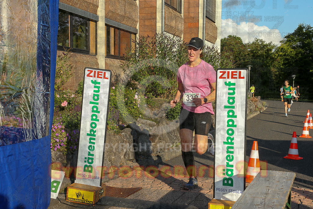250801_1929_EX1_8060 | Sportfotografie im Rhein-Sieg Kreis, Köln, Bonn, NRW, Rheinland Pfalz, Hessen, etc. Unser Tätigkeitsfeld umfasst den Laufsport vom Volkslauf über den Marathon, Duathlon, Triathon bis zum Ultralauf wie Kölnpfad Ultra oder Schindertrail.