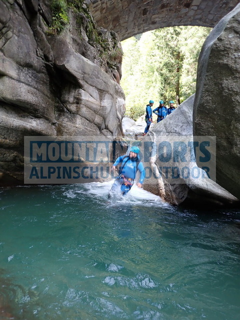 P9210004 | Bestelle die Bilder deines Berg- oder Wasser-Abenteuers mit Mountain Sports bequem von zu Hause aus direkt über unseren Online Fotoshop von pictrs.com. - Realisiert mit Pictrs.com