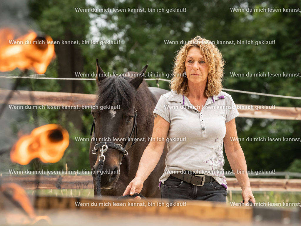 598A6914 | photographylinaismer - Realisiert mit Pictrs.com