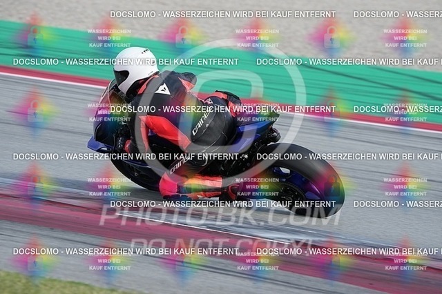 2025_10_25_PBK_52121 | Sportfotografie; SlowMotion; Video; Rennstrecke; Hafeneger; RSE; Speer; Trackday; Motorsportarena; Hockenheimring; Brno; Most; Barcelona; Valencia, Benny; Kaetzmer;