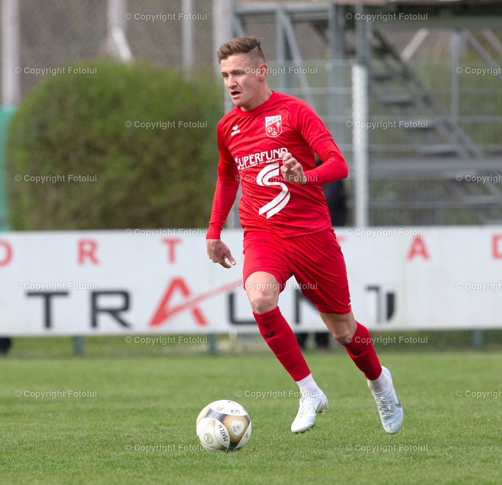 A_LUI_16042022_42 | SPORT,FUSSBALL,LT1 OOE LIGA ASKOE OEDT-SV MICHELDORF 16.04..2022 IM BILD: ALEXANDER PETER  (OEDT)  FOTO:FOTOLUI