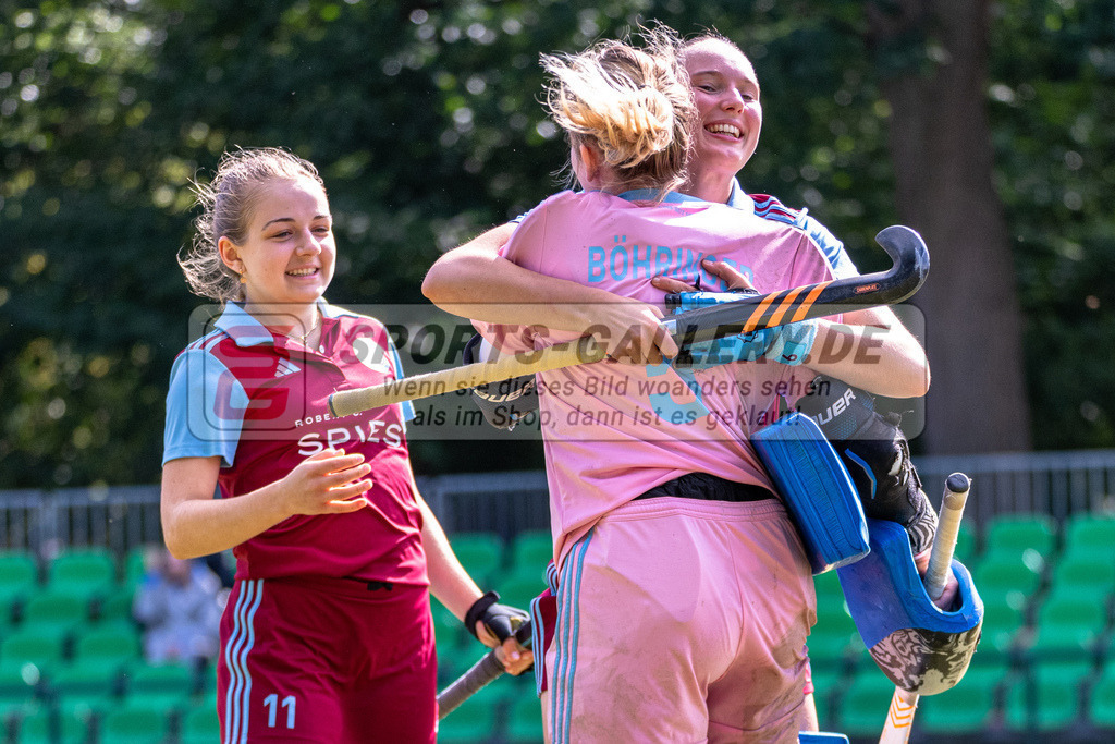 SM_20240915-D5A_2209 | 1.Bundesliga Feldhockey (W) UHC - MSC / 3:0 n.P. (0:0,0:0)
