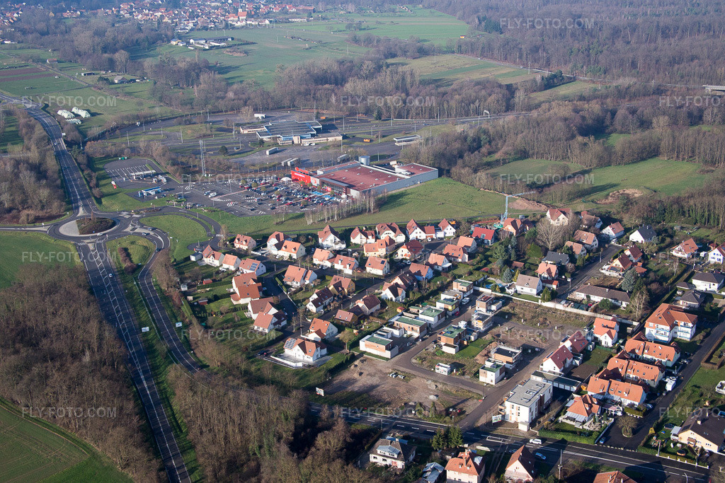 Aerial view: View of the town in Lauterbourg in the state Bas-Rhin, France.Photo: IMG_085489.jpg taken on 12/24/2015 by Werner Riehm/FLY-FOTO.comResolution of the original: 5472 x 3648 px
