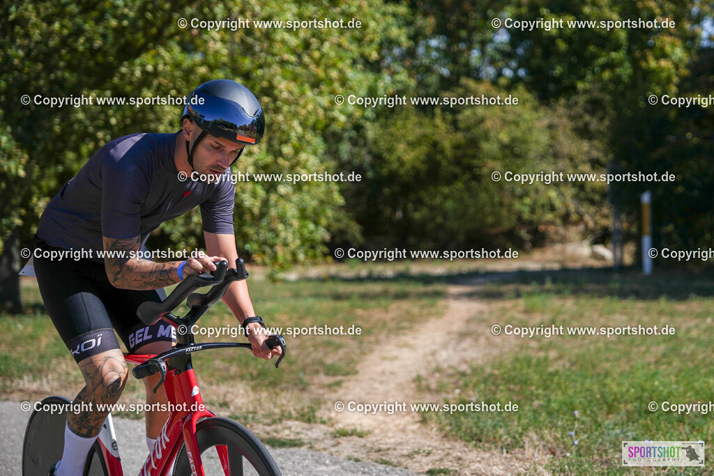 DSC02130 | Vienna Triathlon 2024                                        P3 Event                                                             #yourpictrs #sportshot_your_pictrs                 @Sportshotphotography                                     Photo Credit: www.sportshot.de