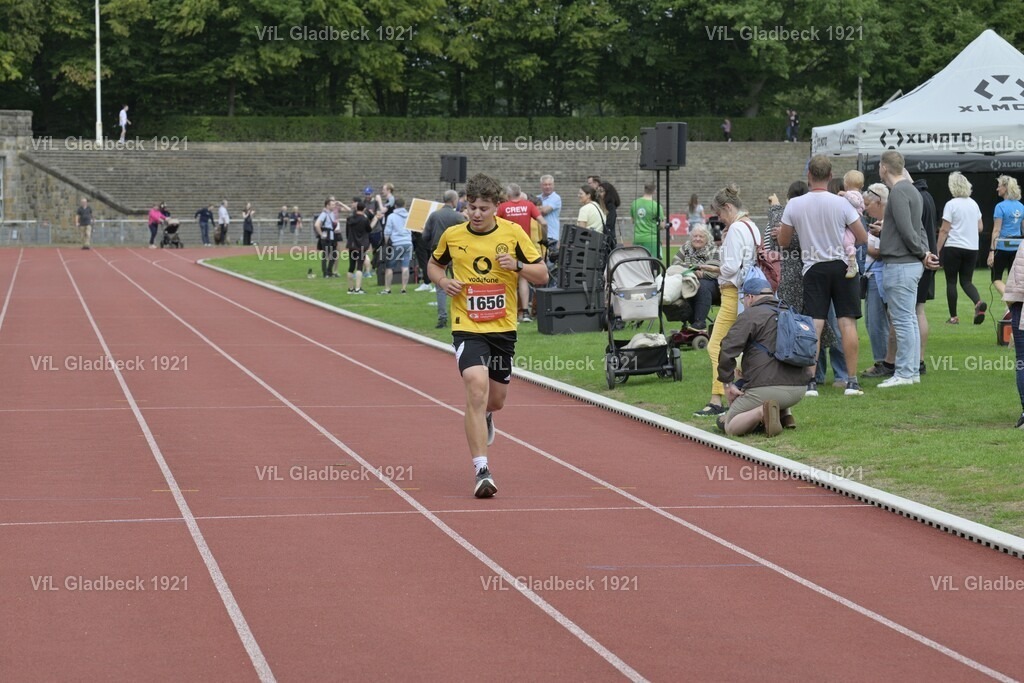 2026-08-23_Sparkassenlauf_HM_Peter_01520 | Die Fotografen - Realisiert mit Pictrs.com