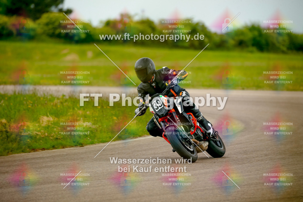 _MOT2551 | Hier findet Ihr Bilder von Touristenfahrten auf der Nürburgring Nordschleife oder von anderen Veranstaltungen die ich besucht habe. Viel Spass beim Durch Schauen 