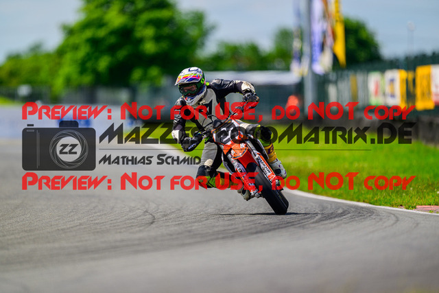 MaZZes_FotoMatrix_240623_6007705_7455 | S1