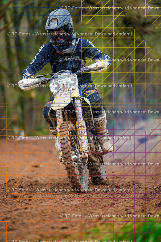4 Lauf Mernes-530 | Sportfotografie von RO-Fotos: Motorsport, Motocross, Enduro, Laufveranstaltungen und Triathlon. Professionelle Fotos von Sportlern und Events. - Realisiert mit Pictrs.com