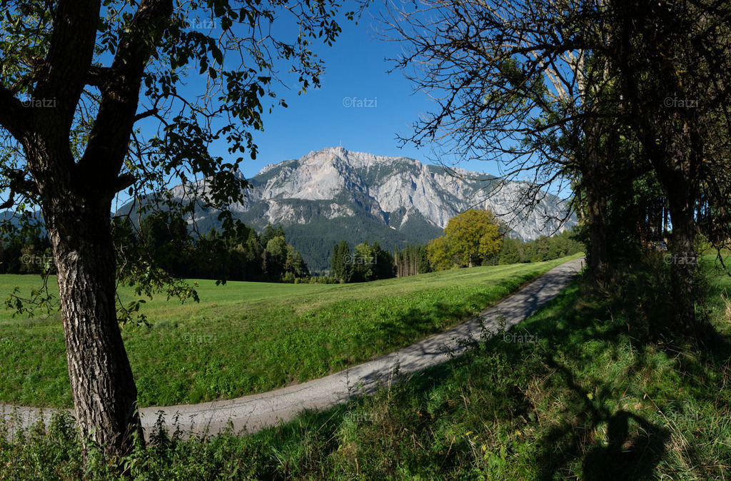 Dobr Panorama 2025 (Hohenthurn)_164812__fatzi-Pano | Fatzi Bilder-Archiv! 
Die Bilder sind für private Nutzung lizenzfrei. Die kommerzielle Nutzung ist möglich und erwünscht, jedoch bitte ich um vorherige Kontaktaufnahme per E-Mail (info@fatzi.at) oder unter +43 650 7828269 - Realisiert mit Pictrs.com