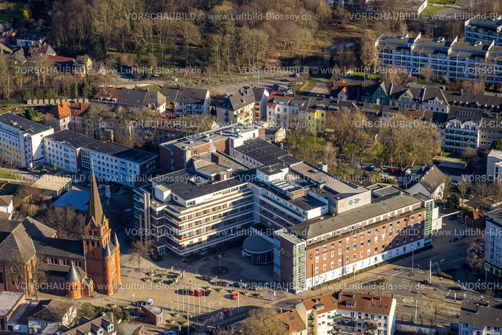 Witten240102967 | Luftbild, Marienkirche mit Marienplatz und Krankenhaus Marien Hospital Witten, Sonnenschein, Witten, Ruhrgebiet, Nordrhein-Westfalen, Deutschland