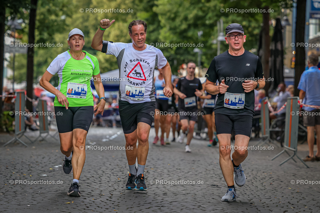 Altstadtlauf Koeln; Koeln, 19.08.22 | Impressionen vom Altstadtlauf Koeln am 19.08.22 in Koeln (Nordrhein-Westfalen). 