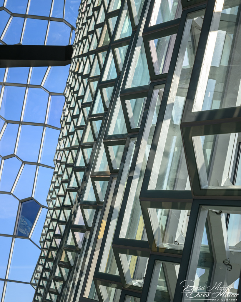 Die Harpa auf Island | Die Harpa ist das 2011 neueröffnete Opern- und Konzerthaus in der isländischen Hauptstadt Reykjavík