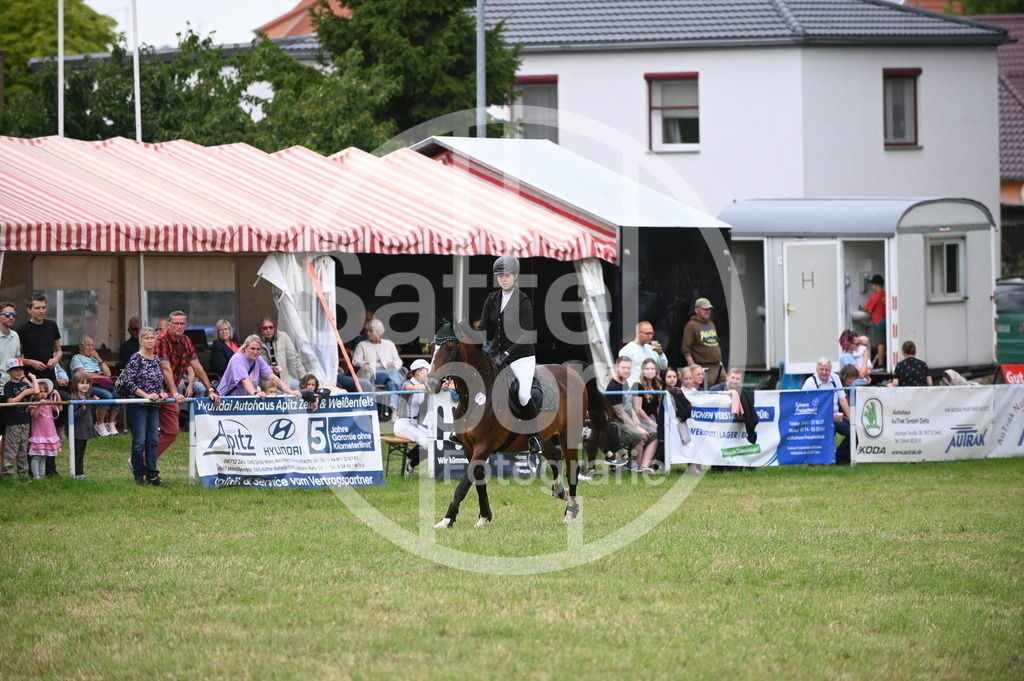 DSC_2400 | sattelsport - Realisiert mit Pictrs.com