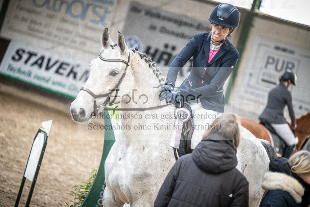 DOS_0012 | Entdecke hochwertige Reitturnierfotos von Foto Oger. Professionell, emotional und authentisch – jetzt Lieblingsmomente im Shop bestellen.Deutschlandweite Turnierfotografie. - Realisiert mit Pictrs.com