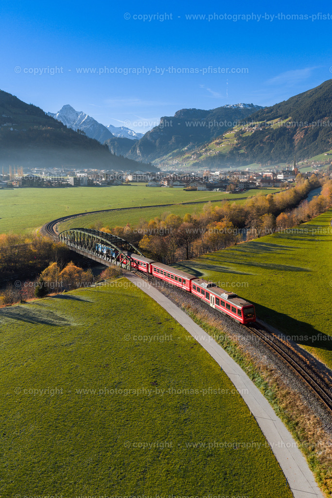  Zillertalbahn  Herbst copyright  Thomas Pfister-1 | PHOTOGRAPHY BY THOMAS PFISTER