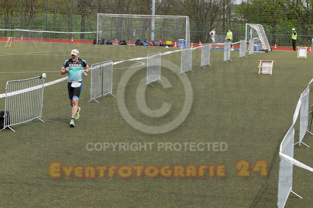 230423_1135_EV8_8529 | Sportfotografie im Rhein-Sieg Kreis, Köln, Bonn, NRW, Rheinland Pfalz, Hessen, etc. Unser Tätigkeitsfeld umfasst den Laufsport vom Volkslauf über den Marathon, Duathlon, Triathon bis zum Ultralauf wie Kölnpfad Ultra oder Schindertrail.