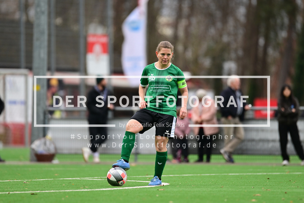 Fußball I Frauen I Saison 2025-2026 I Kreisliga I 17. Spieltag I HNT - Harburger TB II I 122141 | Der Sportfotograf. - Realisiert mit Pictrs.com