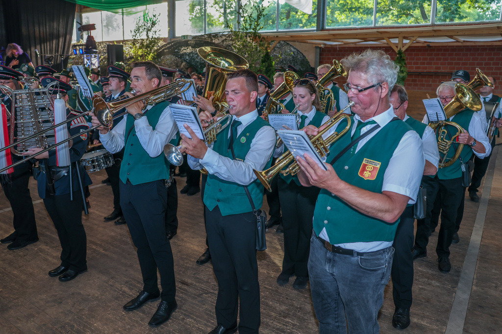 top-top.de-250704-239 | Foto, Video, Fotografie, Videografie, Fotobox, DJ, Discjockey, Musik, Musikbox, Veranstaltung, Photobooth, Amazon, Ebay, Buchtipp, Bestseller, Autor, Verlag, Buch, Wesel, Hamminkeln, NRW, Dinslaken, Rees, Drohne, Hochzeit, Party, Fotobox, Wesel, Fotograf