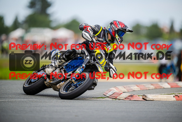 MaZZes_FotoMatrix_220903_4939 | S4