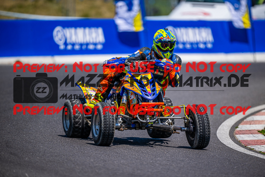 MaZZes_FotoMatrix_230527_5236 | QUAD