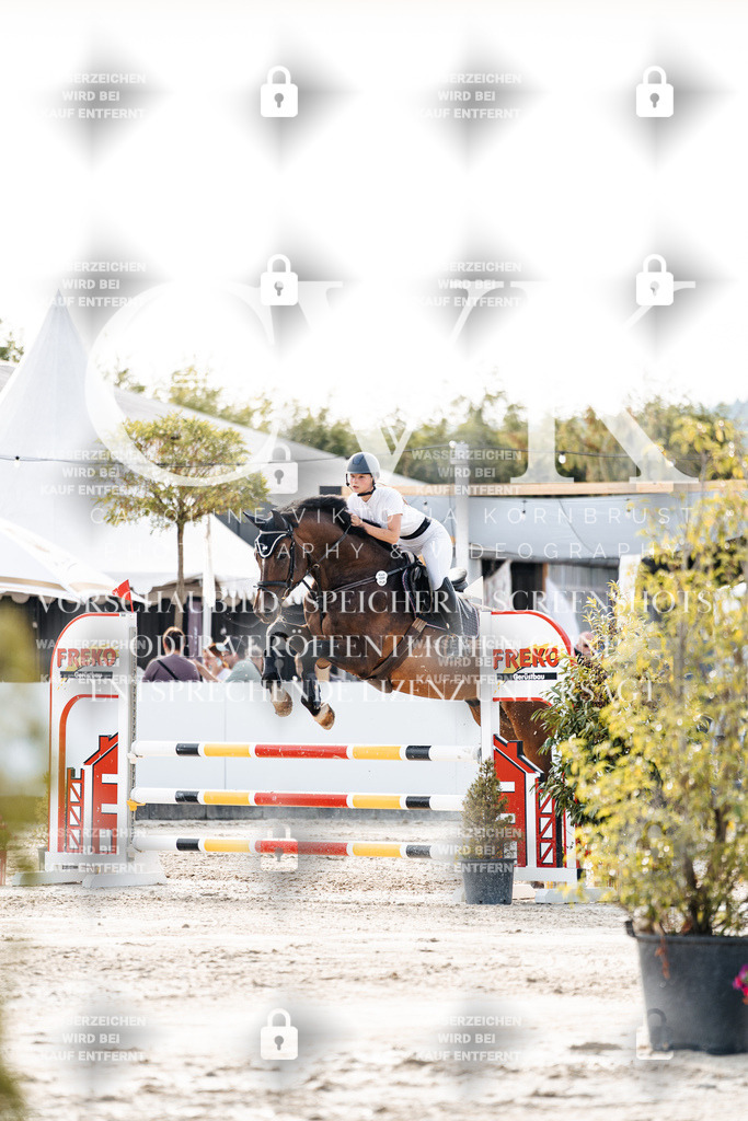 CK906418 | Turnierfotografie Pferdefotografie Trier Rheinland-Pfalz Pferdesport Reitsport Tierfotografie Sportfotografie Pferdevideo Pferdevideografie Equestrianvideography equestrianphotography  - Realisiert mit Pictrs.com