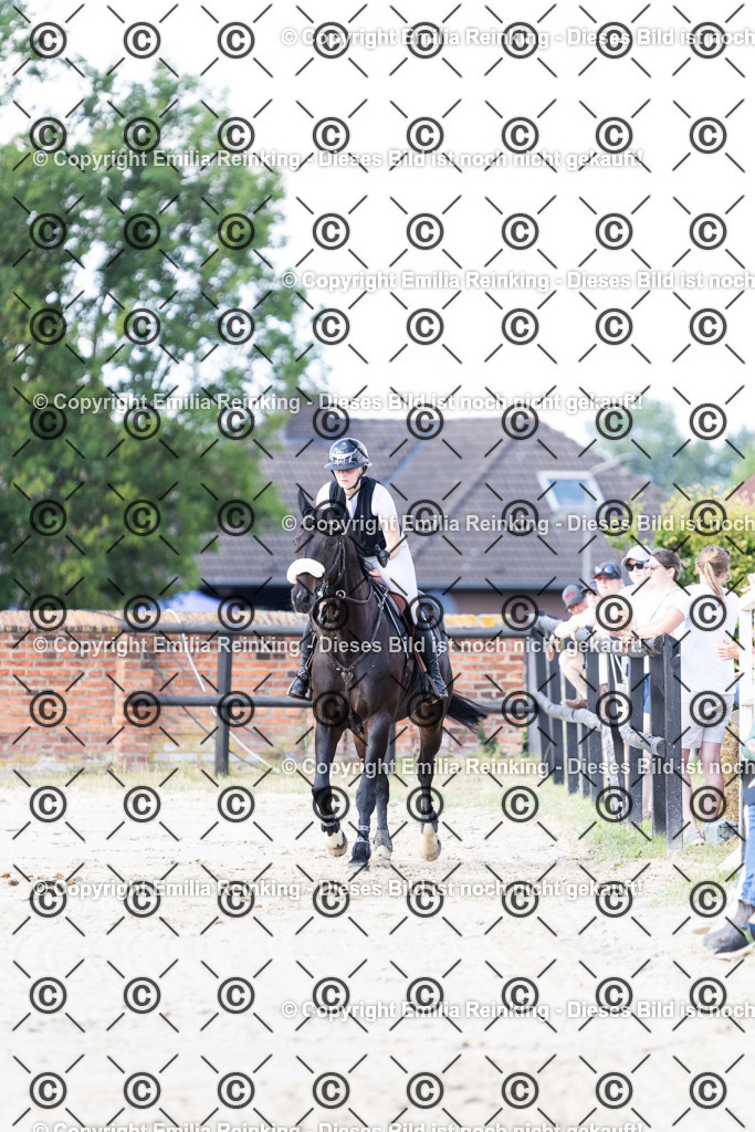 CL5A9518 | Emilia Reinking Fotografie - Realisiert mit Pictrs.com