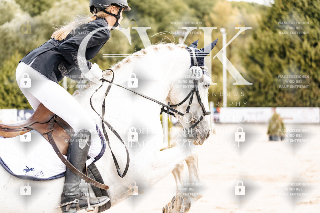 CK906432 | Turnierfotografie Pferdefotografie Trier Rheinland-Pfalz Pferdesport Reitsport Tierfotografie Sportfotografie Pferdevideo Pferdevideografie Equestrianvideography equestrianphotography  - Realisiert mit Pictrs.com