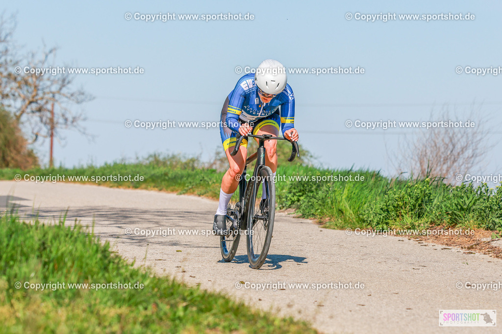 440_AR7_4180 | Neusiedlersee Radmarathon 2026@sportshot_your_pictrs #yourpictures#roadtowm2029 #nrm #neusiedlerseeradmarathon #neusiedlersee #neusiedlerseetourismus #burgenland #mörbisch #nrm26 #burgenlandtourismus #voglundco #poweredbyburgenlandtourismus #radsport #rad #marathon #ucigranfondo #visitburgenland #ucigranfondoworldseries