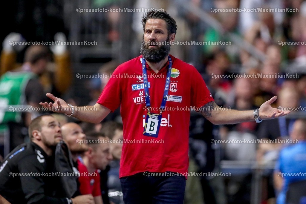 KoeEHF15062502060 | 15.06.2025, Handball, Finale TruckScout24 EHF FINAL4, LANXESS arena Köln, Füchse Berlin - SC Magdeburg: Cheftrainer Bennet Wiegert (Magdeburg #hc) 