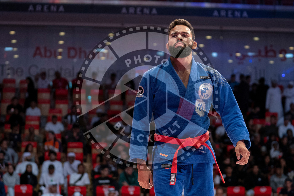 20231108PBB1176 | Fighters compete during the AJP World Professional Championship in the Mubadala Arena in Abu Dhabi, Arab United Emirates, on November 8, 2023.