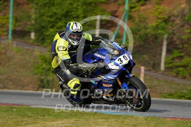 2024_05_03_PBK_13442 | Sportfotografie; SlowMotion; Video; Rennstrecke; Hafeneger; Speer; Racing; RSE; BMW; CBO; Trackday; Motorsportarena; Hockenheimring; Brno; Most; Barcelona; Valencia