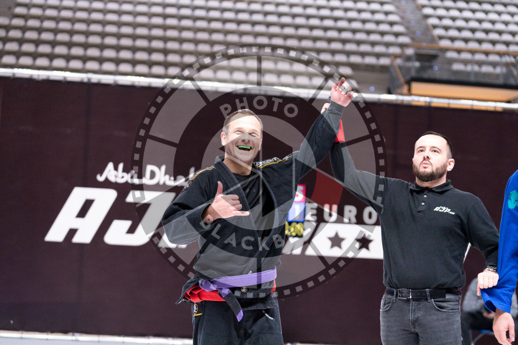 20241013PBB4044 | Athletes compete during the AJP Tour Europe Continental Jiu-Jitsu Amateurs & Masters Championship on October 13, 2024 in Almere near Amsterdam, Netherlands. © Chiara Dazi / photoblackbelt