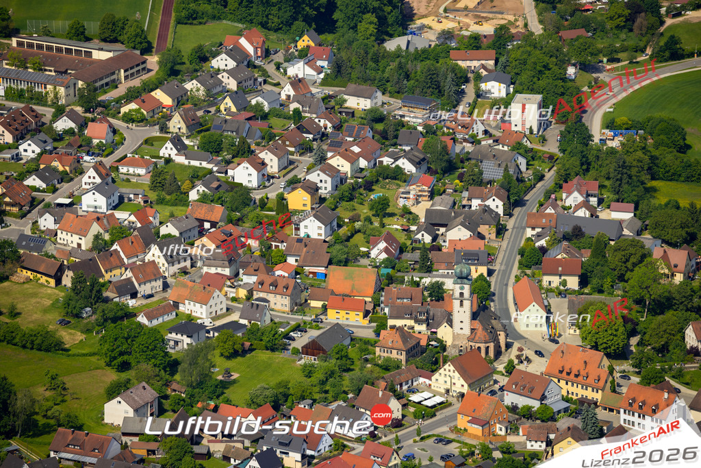 Das Luftbild zeigt  Pyrbaum - Die Luftaufnahme wurde 2023 vom UL-Flugzeug aus erstellt ( keine Drohne ) - Hochauflösende Luftaufnahme - Für grossformatige Ausdrucke geeignet. Die Geschenkidee !Mit Lizenz und Bildrechte bestellbar