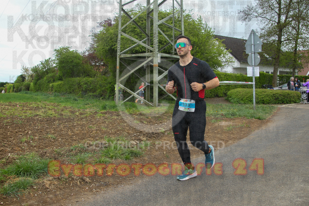 250413_1054_EV4_7223 | Sportfotografie im Rhein-Sieg Kreis, Köln, Bonn, NRW, Rheinland Pfalz, Hessen, etc. Unser Tätigkeitsfeld umfasst den Laufsport vom Volkslauf über den Marathon, Duathlon, Triathon bis zum Ultralauf wie Kölnpfad Ultra oder Schindertrail.