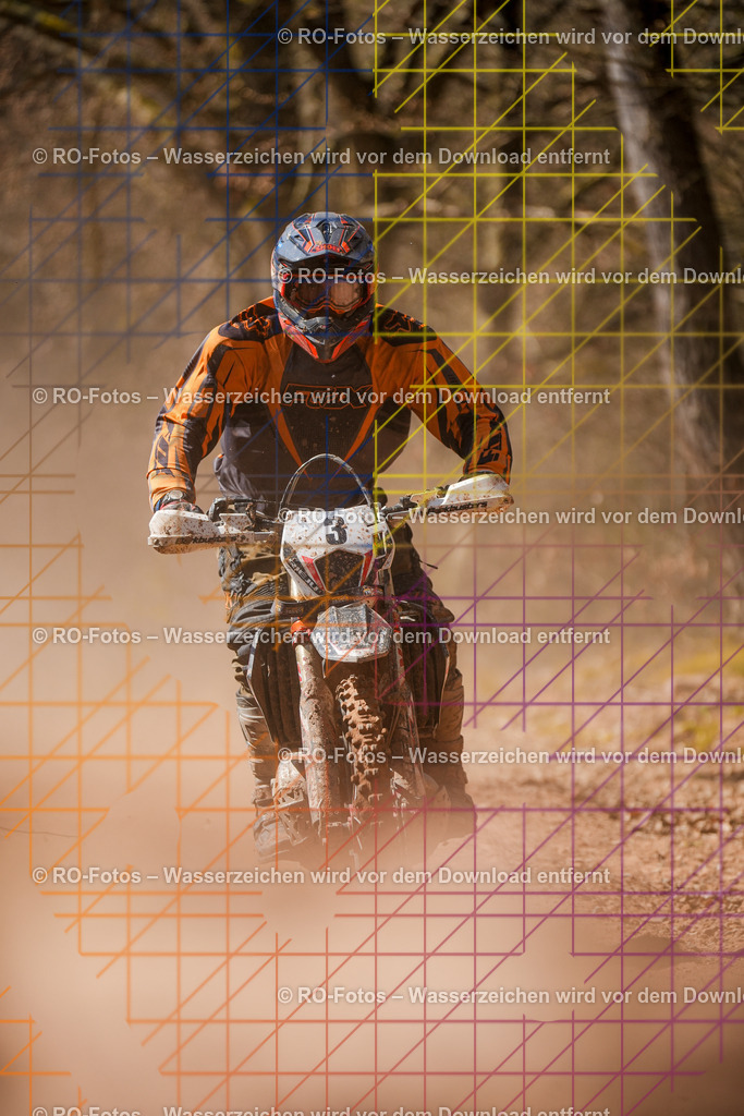 2 Lauf Mernes-1271 | Sportfotografie von RO-Fotos: Motorsport, Motocross, Enduro, Laufveranstaltungen und Triathlon. Professionelle Fotos von Sportlern und Events. - Realisiert mit Pictrs.com