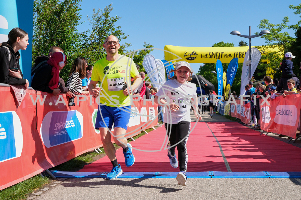 ..... | LINZ,AUSTRIA,27.April 24, Int. 3 Brückenlauf Linz  , Image shows: Photo: WAPICS / Michael ring