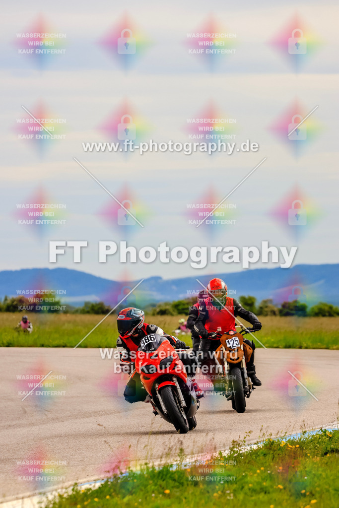 MotoTeam-2911 | Hier findet Ihr Bilder von Touristenfahrten auf der Nürburgring Nordschleife oder von anderen Veranstaltungen die ich besucht habe. Viel Spass beim Durch Schauen 