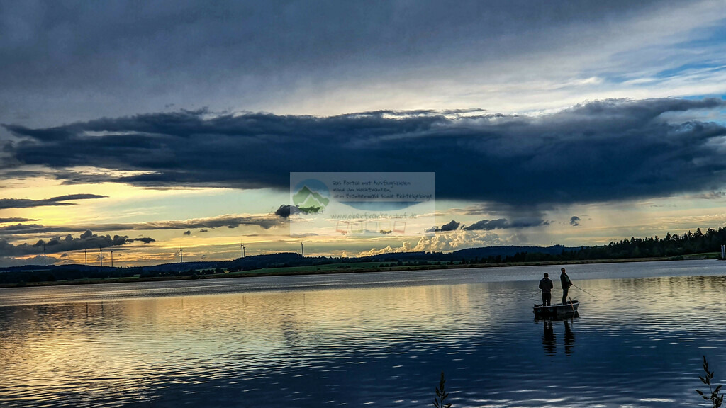 Sonnenuntergang am Förmitzspeicher - Unwetter zieht auf | Impressionen rund um Hochfranken - Frankenwald - Fichtelgebirge - Realisiert mit Pictrs.com