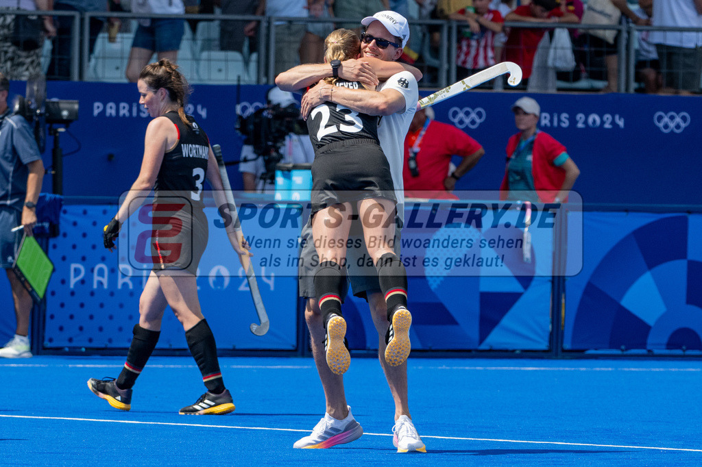 Aka Danas - Frankreich 5-1 31.07.24 SG-3384 | Hockey,Sport,Fieldhockey,1.Bundesliga,2.Bundesliga,Sportfotografie,Shop,Sportphotography,Feldhockey,Hockeyliga