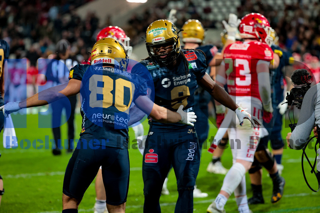 SES_POTDRE20241012-76 | bond - Realisiert mit Pictrs.com