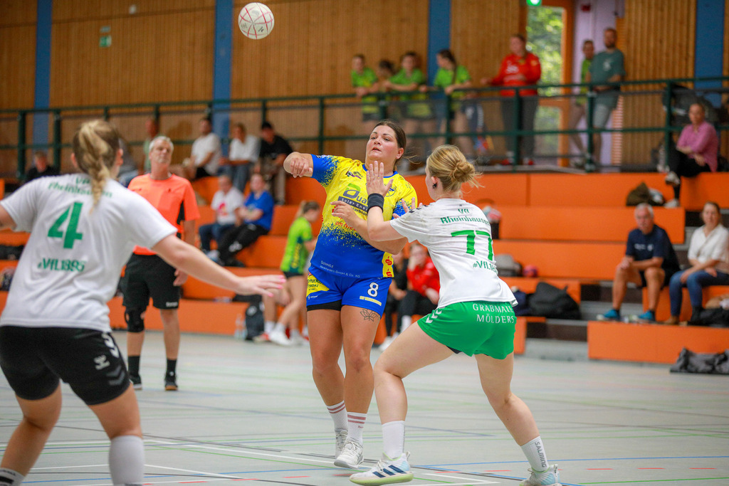 Neukirchen-Rheinhausen310825_050 | Bildergalerie von Sport-Ereignissen aber auch von weiteren spannenden Dingen - nicht nur vom Niederrhein. In Anlehnung an den bekannten Spruch von Hanns Dieter Hüsch heißt das Motto: "Niederrhein ist überall".  - Realisiert mit Pictrs.com