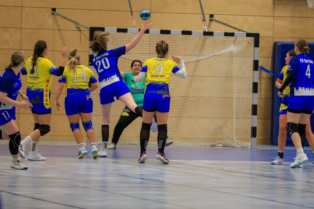 TvBorkenIII_SVN_161125_190 | Bildergalerie von Sport-Ereignissen aber auch von weiteren spannenden Dingen - nicht nur vom Niederrhein. In Anlehnung an den bekannten Spruch von Hanns Dieter Hüsch heißt das Motto: "Niederrhein ist überall".  - Realisiert mit Pictrs.com