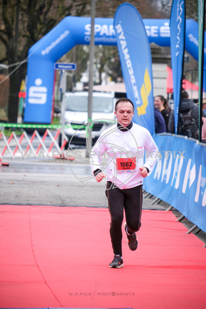..... | AUSTRIA, Wels, 30.03.25, ALOHA Wels Halbmarathon, Image Shows: , Foto: Wapics/RING M.
