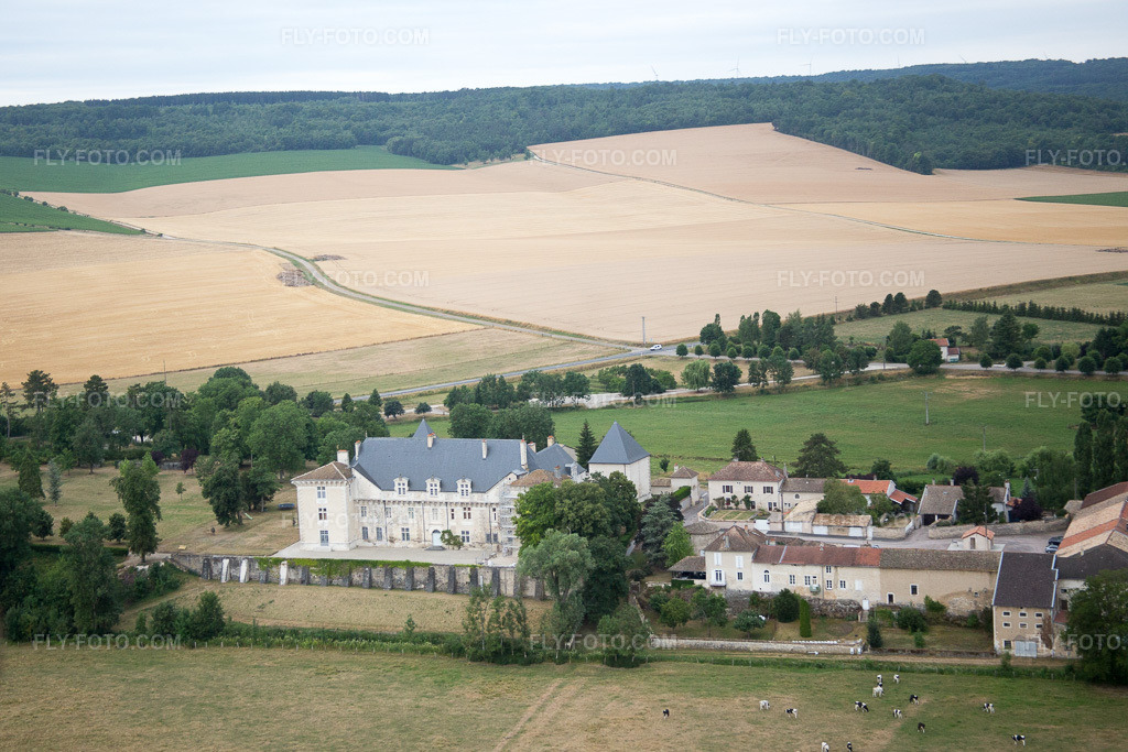 Aerial view: Montbras in Taillancourt in the state Meuse, France.Photo: IMG_083570.jpg taken on 07/13/2015 by Werner Riehm/FLY-FOTO.comResolution of the original: 5130 x 3420 px