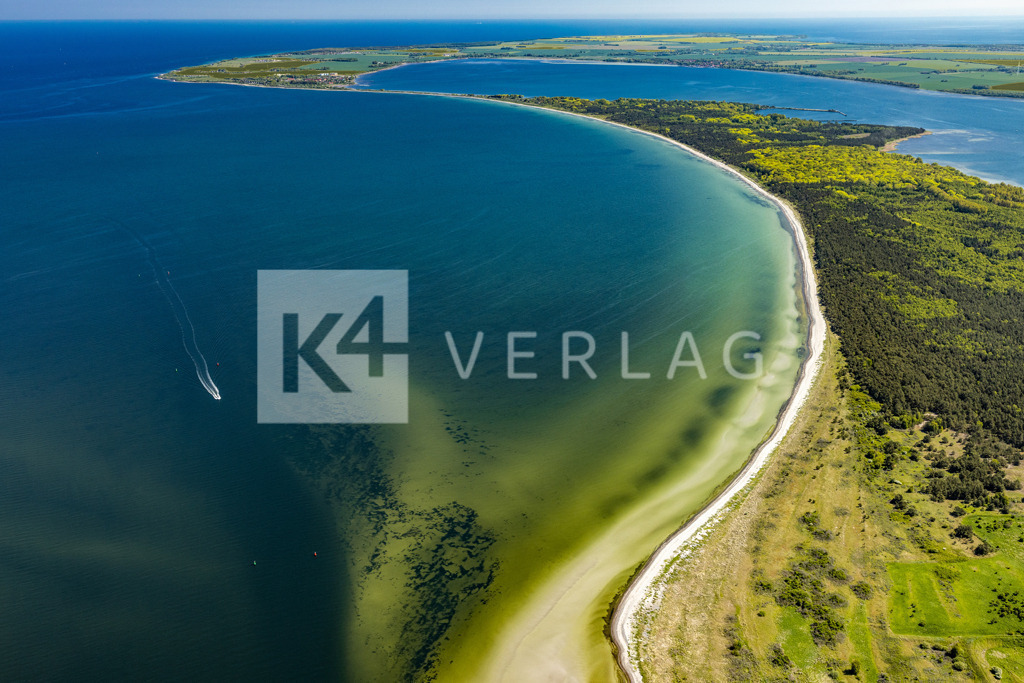 Wandbild-Dranske-Wieker-Bodden-Luftbild-Ostsee-0U3A3233 | Luftaufnahme vom Wieker Bodden und Dranske ganz im Norden der Insel Rügen - Realisiert mit Pictrs.com