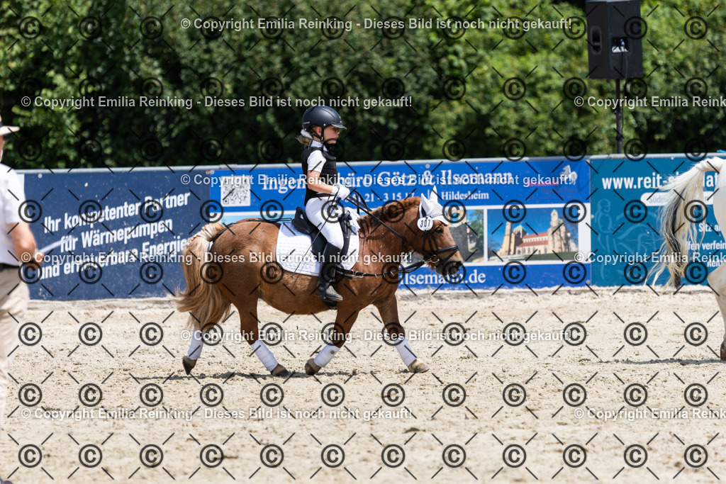 CL5A3671 | Emilia Reinking Fotografie - Realisiert mit Pictrs.com