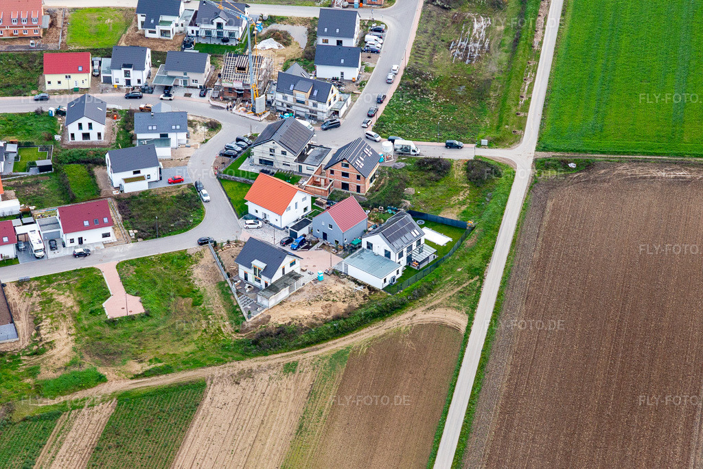 Luftbild: Neubaugebiet K2 in Kandel im Bundesland Rheinland-Pfalz in Deutschland. Foto: IMG_135307.jpg vom 26.11.2022 durch Werner Riehm/FLY-FOTO.de