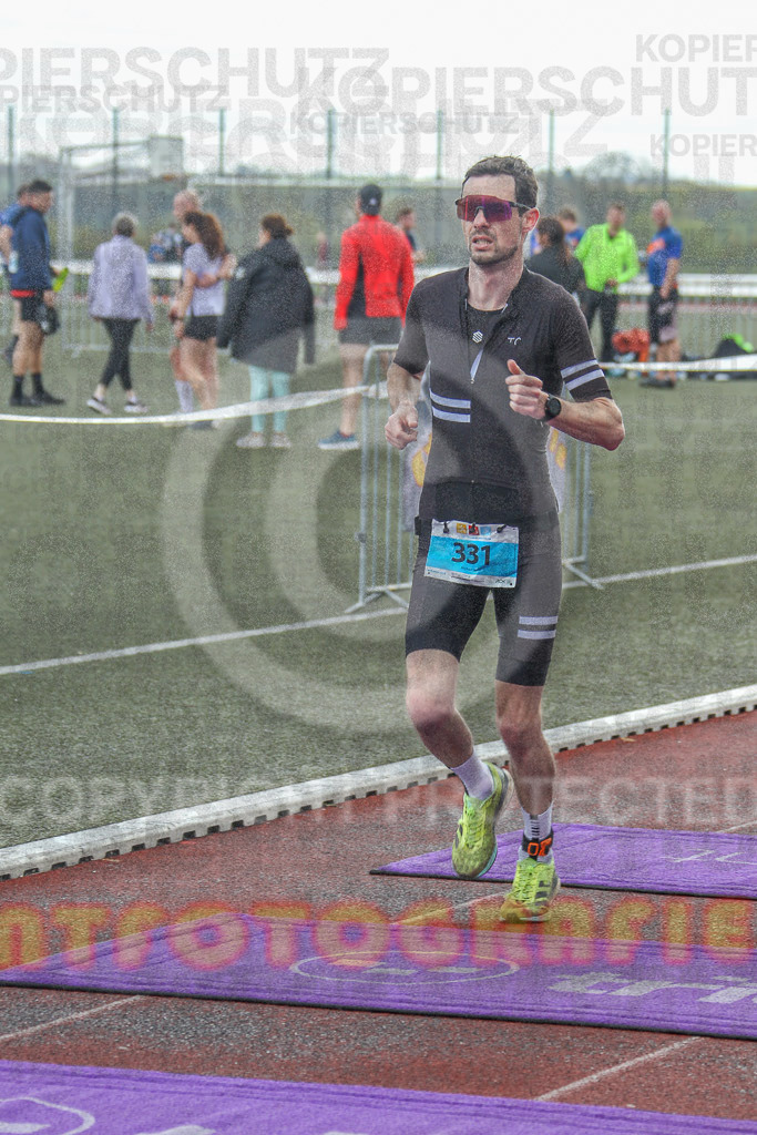 230423_1133_EV3_2911 | Sportfotografie im Rhein-Sieg Kreis, Köln, Bonn, NRW, Rheinland Pfalz, Hessen, etc. Unser Tätigkeitsfeld umfasst den Laufsport vom Volkslauf über den Marathon, Duathlon, Triathon bis zum Ultralauf wie Kölnpfad Ultra oder Schindertrail.
